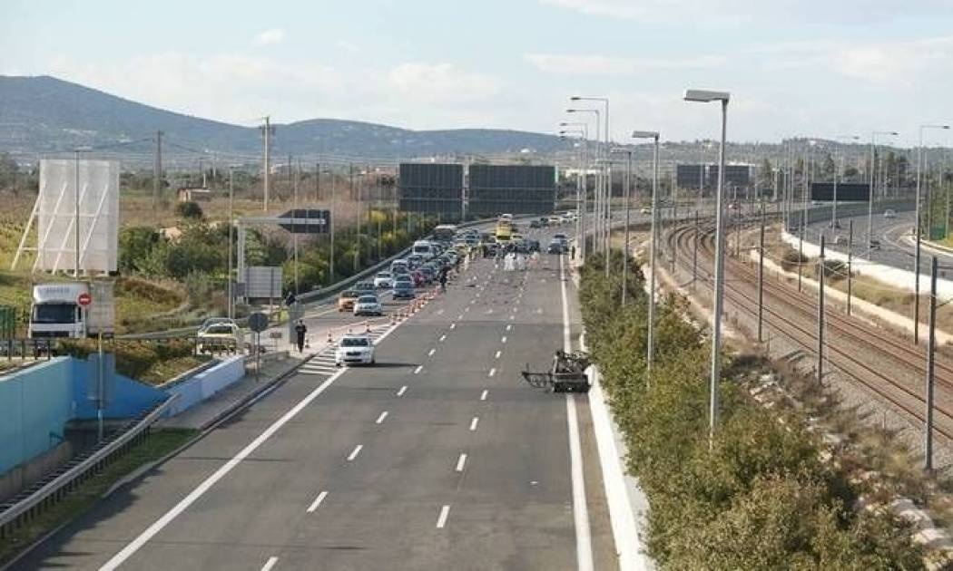 Σεσημασμένος ο νεκρός οδηγός του «παγιδευμένου» smart