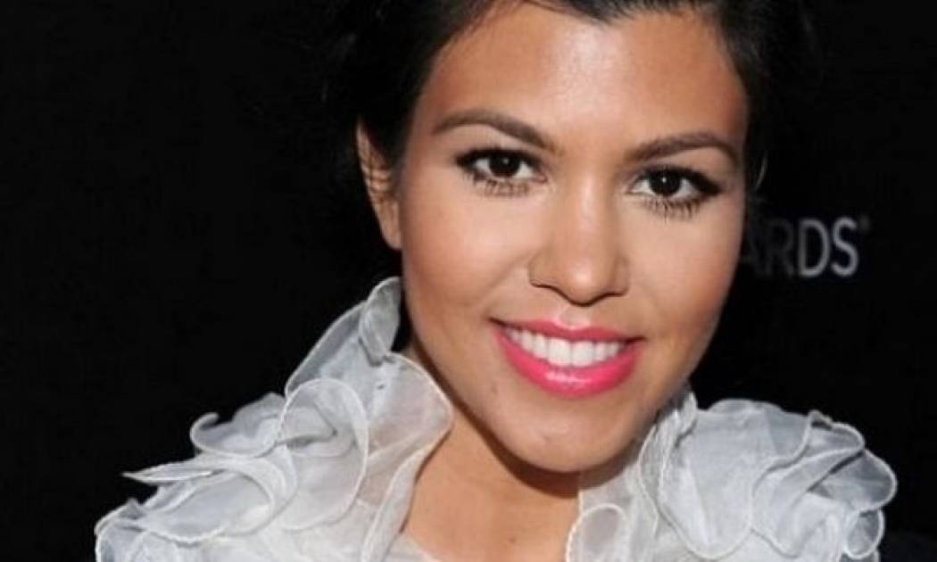 Κόρτνει Καρντάσιαν: Δείτε πώς αποχαιρέτησε τα Χριστούγεννα! (εικόνα)