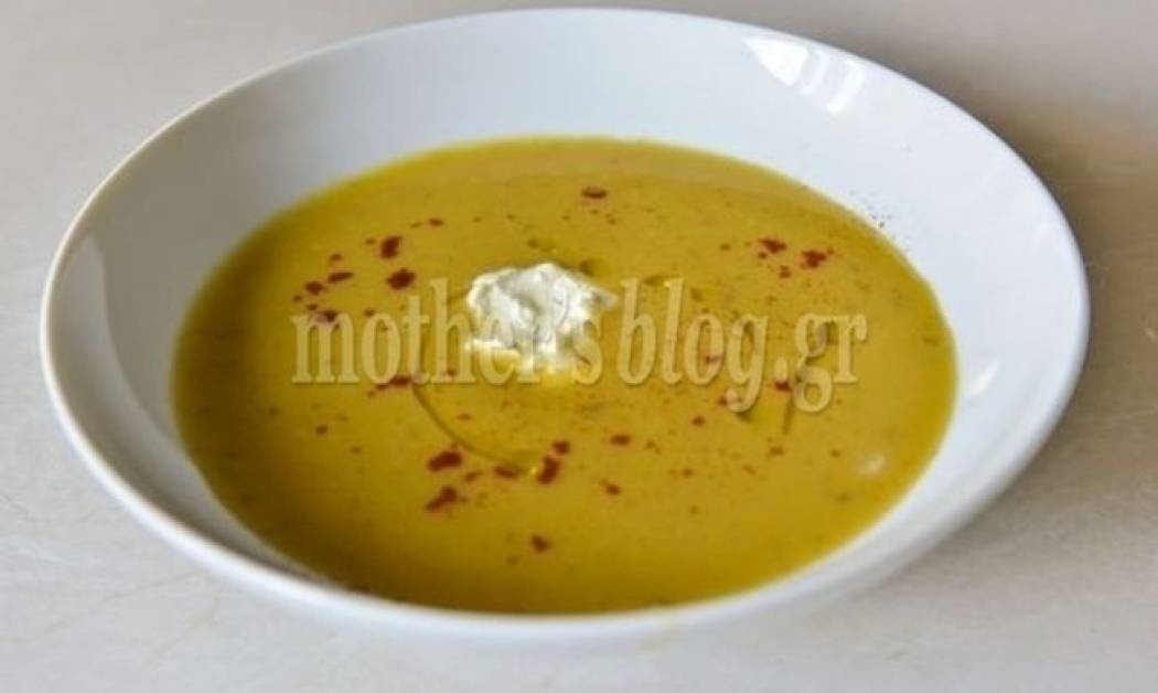 Σούπα ψητής κολοκύθας βελουτέ με λαχανικά και γιαούρτι, από τον Γιώργο Γεράρδο!