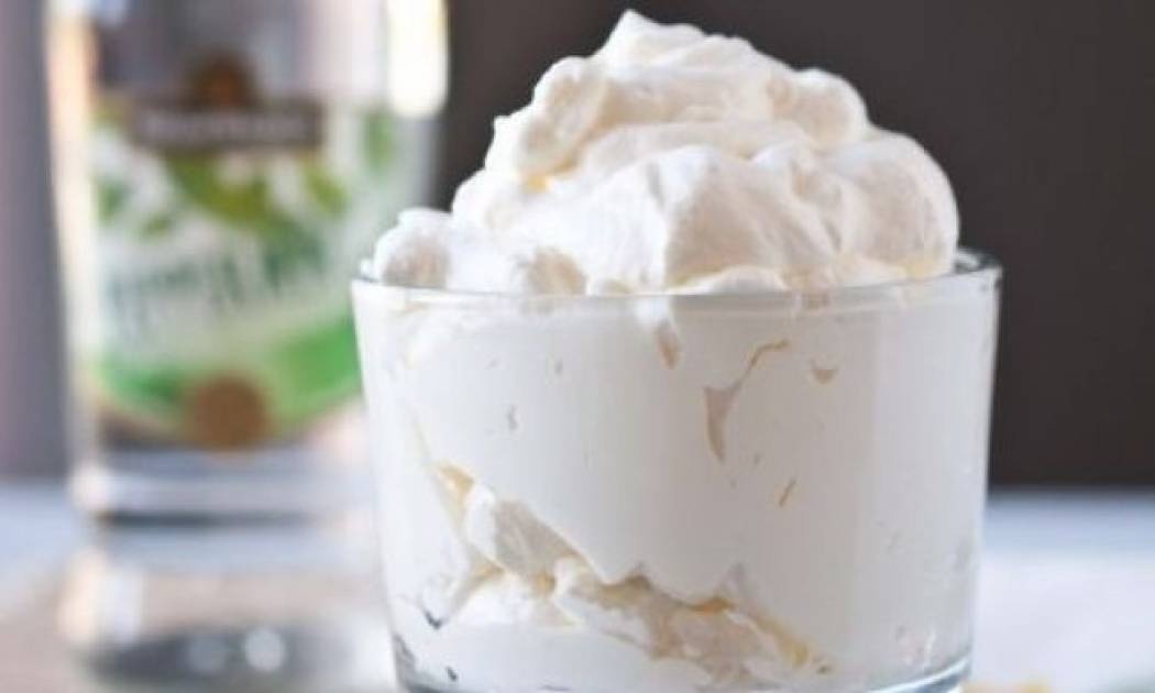 Πώς θα φτιάξετε την πιο... νόστιμη σαντιγί σε χρόνο dt!