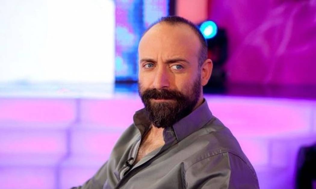 Χαλίτ Εργκέντς: Θα κρατήσει τα γένια όσο πάει