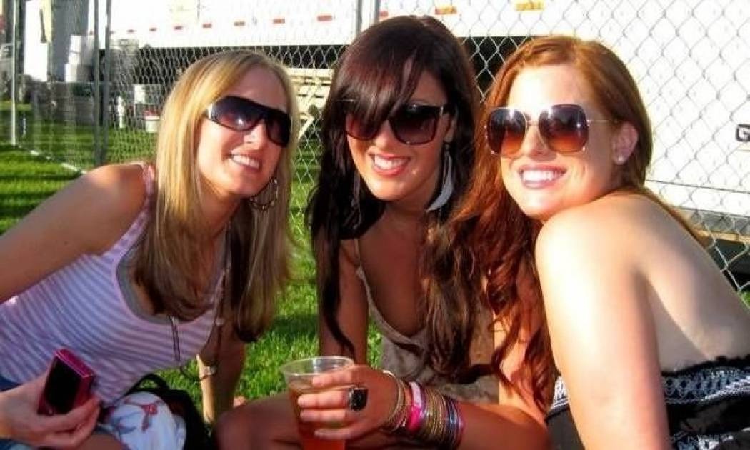 Ξεκαρδιστικό: Η ξανθιά, η μελαχρινή και η κοκκινομάλλα