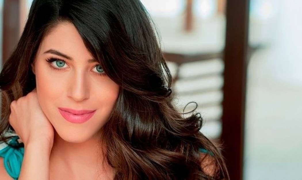 Demy: «Νιώθω σαν να κάνω κάτι εγώ λάθος σαν τραγουδίστρια»