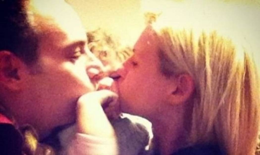 Δείτε τι έκανε η κόρη της Κατερίνας Καραβάτου, Αέλια, στη Μαρία Ηλιάκη!(εικόνα)