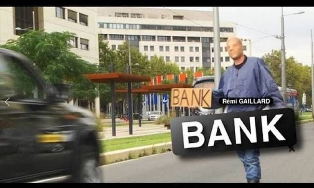 Ο Remi Gaillard σε ρόλο ληστή τράπεζας (Video)