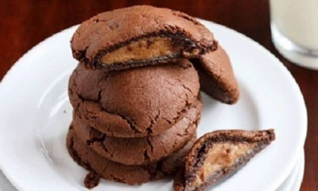 Συνταγή για τα πιο νόστιμα γεμιστά μπισκότα σοκολάτας!