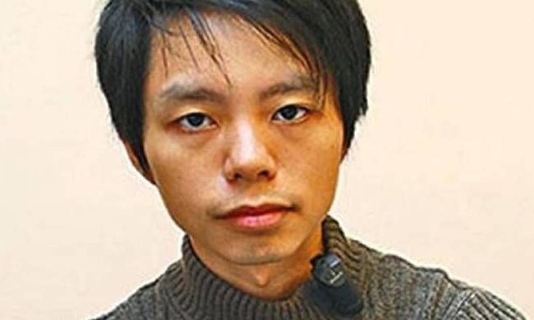 Σκότωσε, διαμέλισε και μαγείρεψε τους γονείς του (photos)