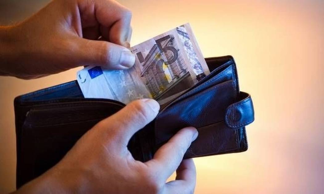 Ελάχιστο Εγγυημένο Εισόδημα: Ξεπερνούν τους 13.000 oι δικαιούχοι
