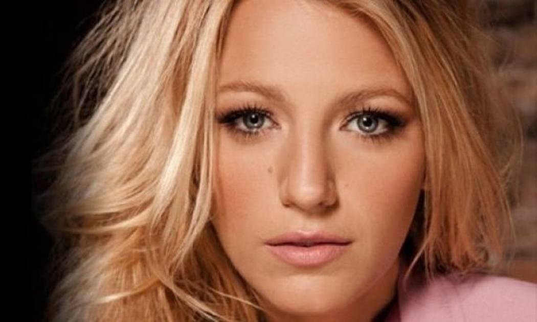 Η Blake Lively δεν είναι σούπερ ήρωας! Δείτε πώς περνάει τους πρώτους της μήνες ως μητέρα