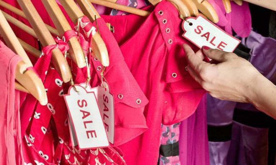 Ξεκινούν από αύριο Σάββατο οι ενδιάμεσες εκπτώσεις