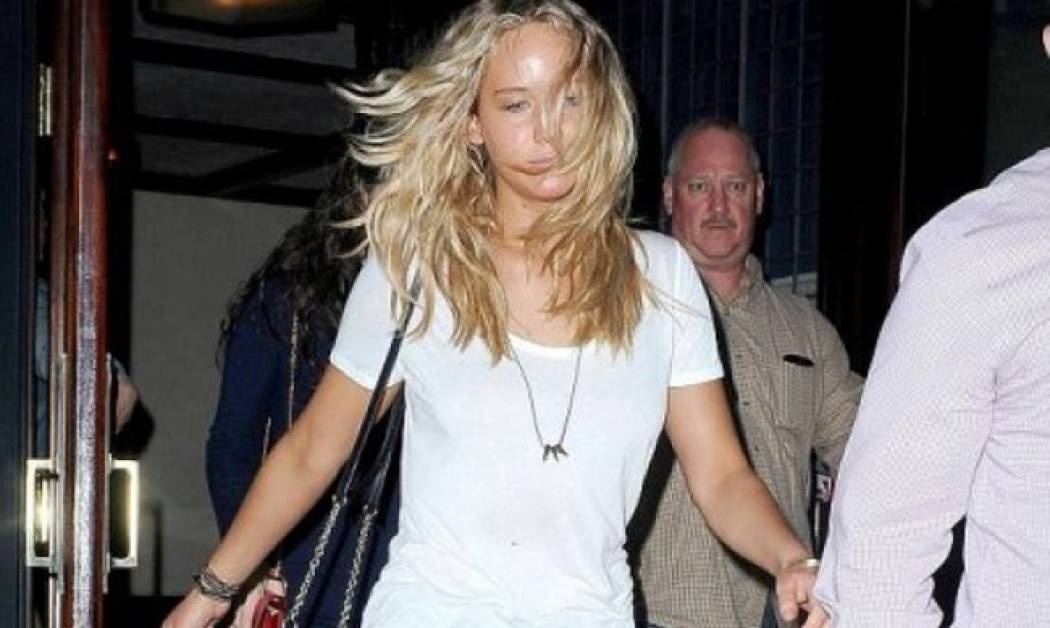 Jennifer Lawrence τι συνέβη στο πρόσωπό σου;