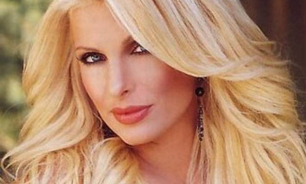 Το comeback της Ελένης στο twitter