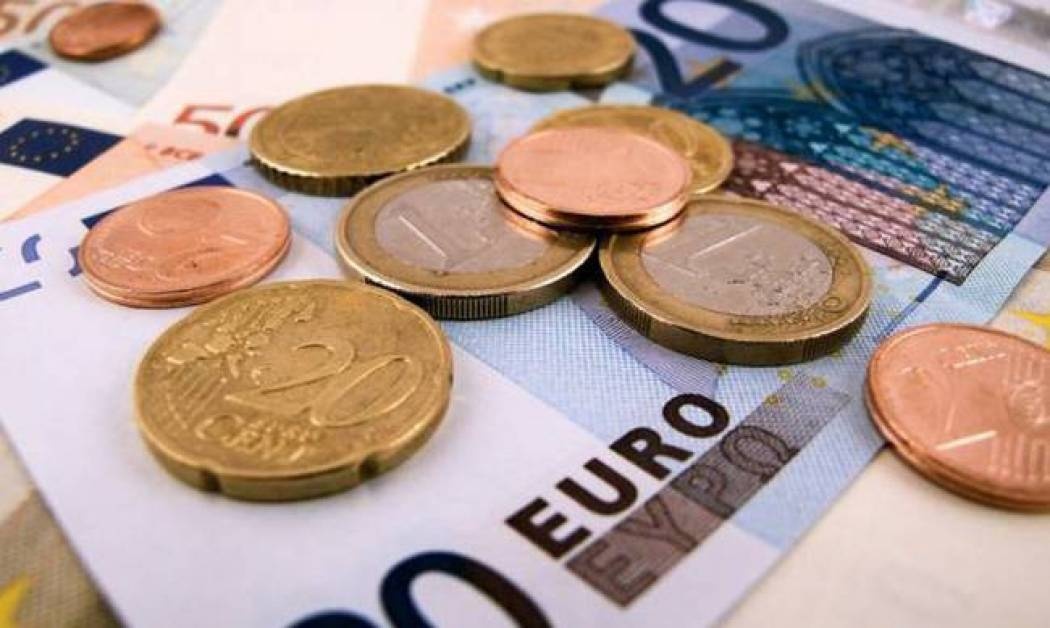 Ψέματα (της Κομισιόν) και αλήθειες για τις συντάξεις μας