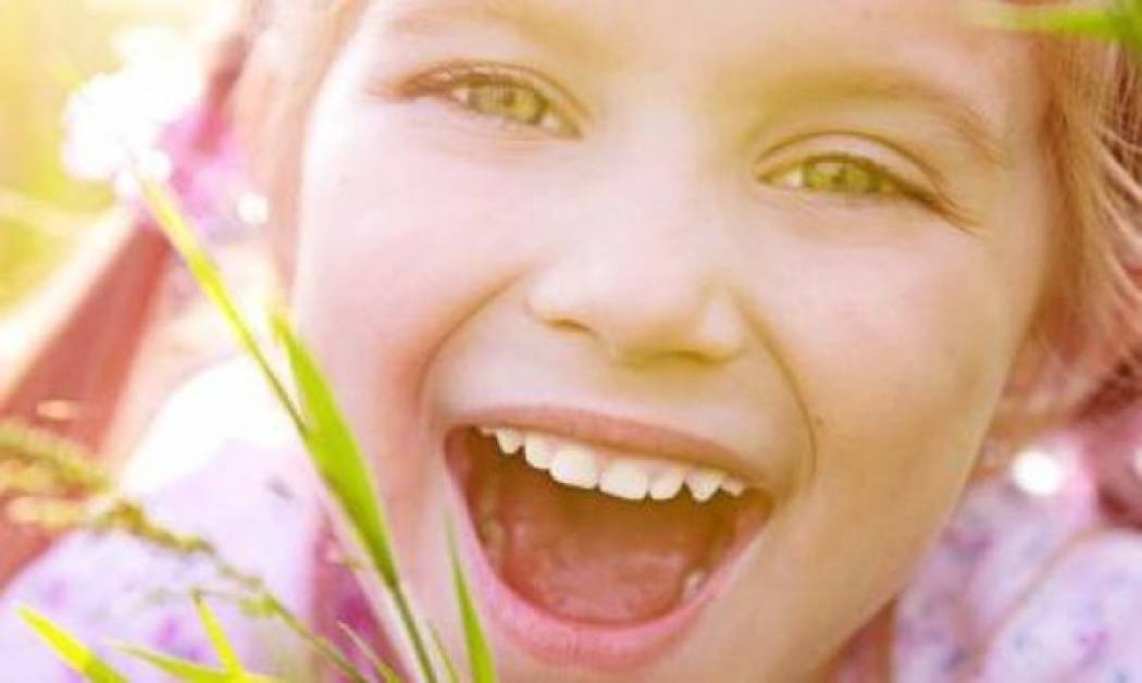 Παιδί και στραβά δόντια: Όλα όσα πρέπει να ξέρετε!