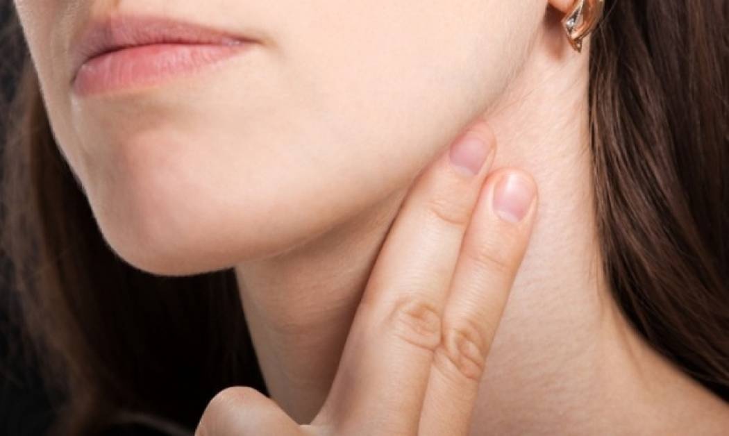 Στένωση καρωτίδων: Πού οφείλεται, ποιοι κινδυνεύουν περισσότερο