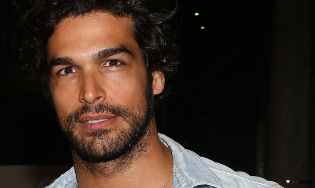 Νίκος Αναδιώτης: «Έχω ήδη γοητευτεί από τη θεατρική συνθήκη»