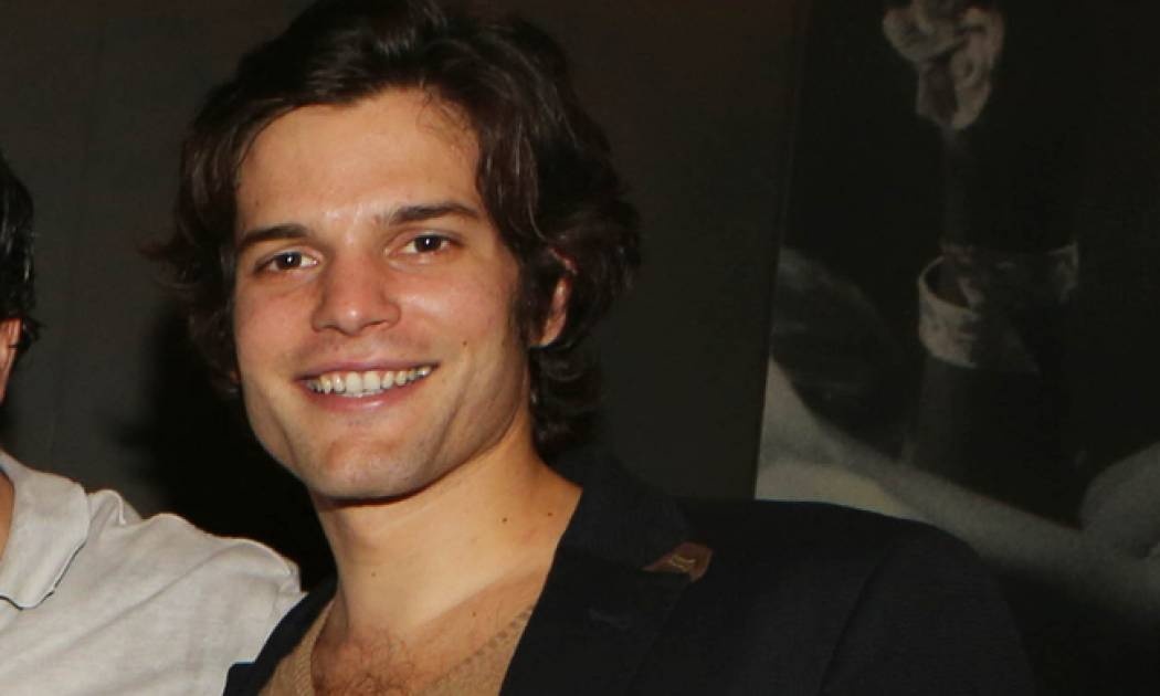 Νικόλας Μπράβος: «Σε κανέναν δεν αρέσει να μην αμείβεται για τη δουλειά του»