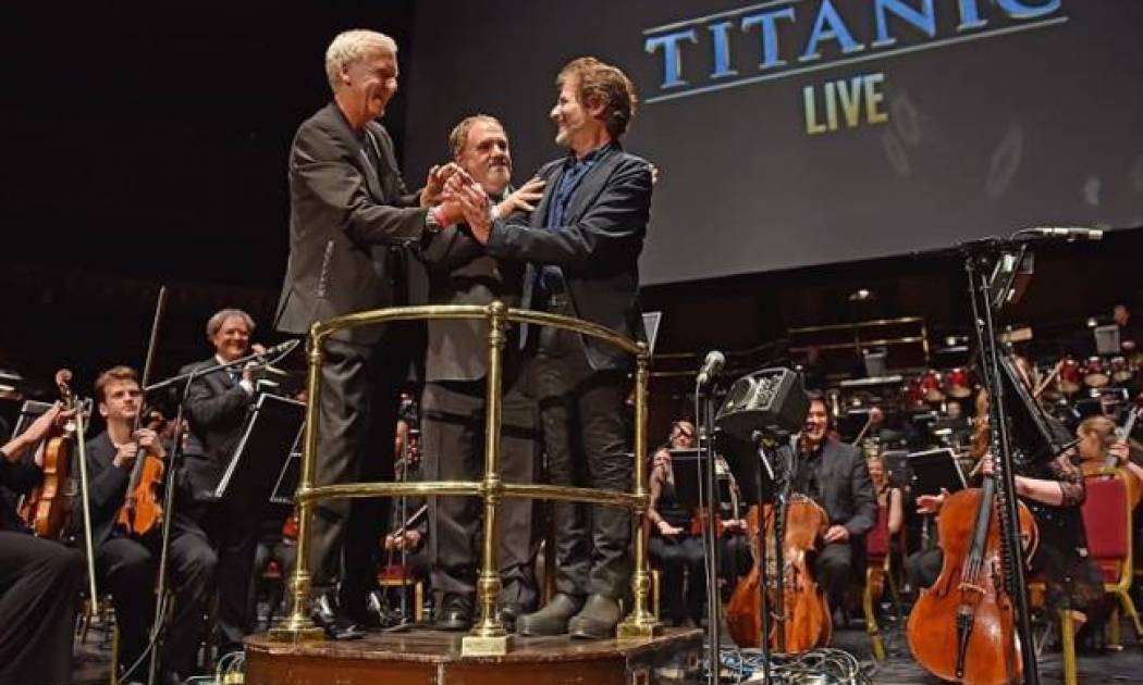 Ο μελωδός του Hollywood... (videos)