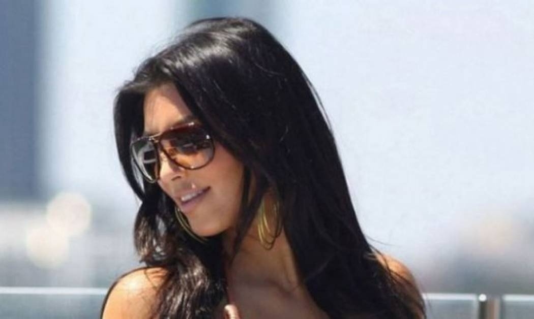 Κιμ Καρντάσιαν: Δεν πάει ο νους σας τι φόρεσε αν και είναι 4 μηνών έγκυος! (εικόνες)