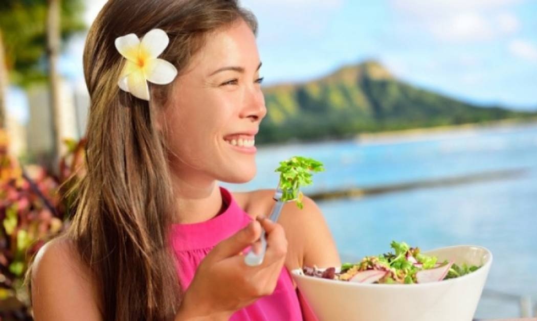 5 Tips για να μειώσουμε τις θερμίδες του καλοκαιριού