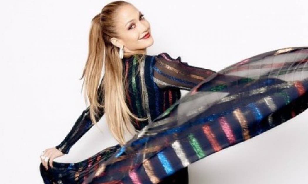 Ψάξε, ψάξε και θα τη βρεις: Αυτή είναι η πιο διάσημη (και πιστή) θαυμάστρια της JLo