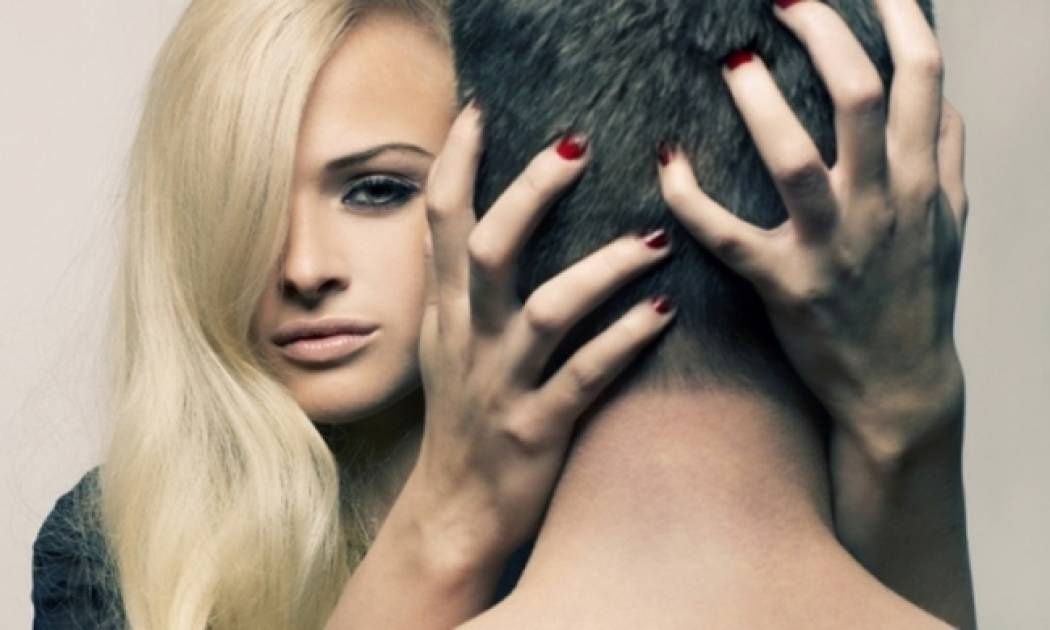 Πώς αγαπούν και πώς ζηλεύουν τα 12 ζώδια;