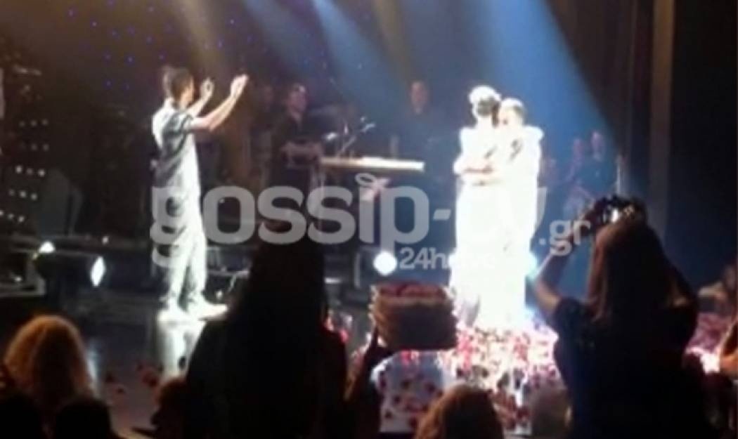 Πρόταση γάμου μπροστά στον Οικονομόπουλο