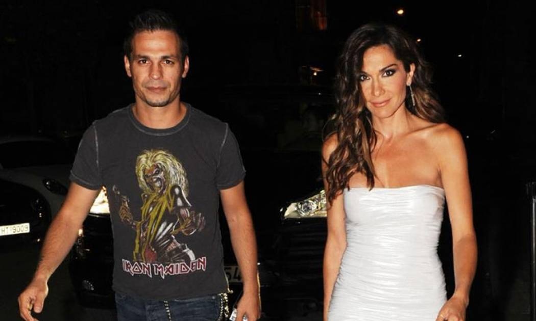 Ντέμης Νικολαΐδης: Θα πάθετε πλάκα με την αλλαγή στην εμφάνισή του – Έβαψε τα μαλλιά του ξανθά