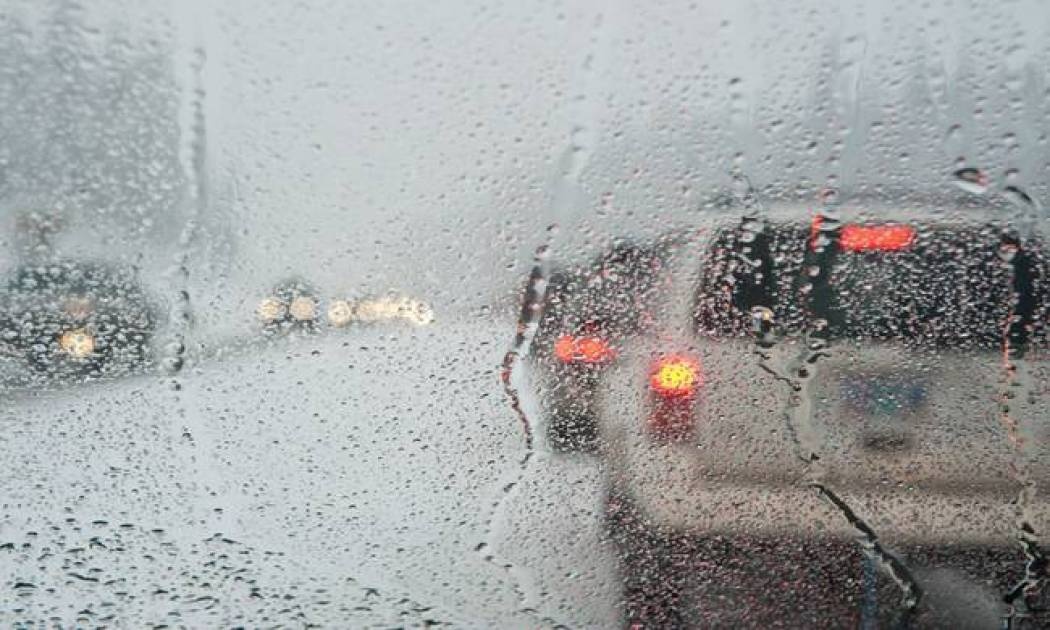 Καιρός: Συνεχίζονται οι βροχές και οι καταιγίδες - Πότε εξασθενούν τα φαινόμενα