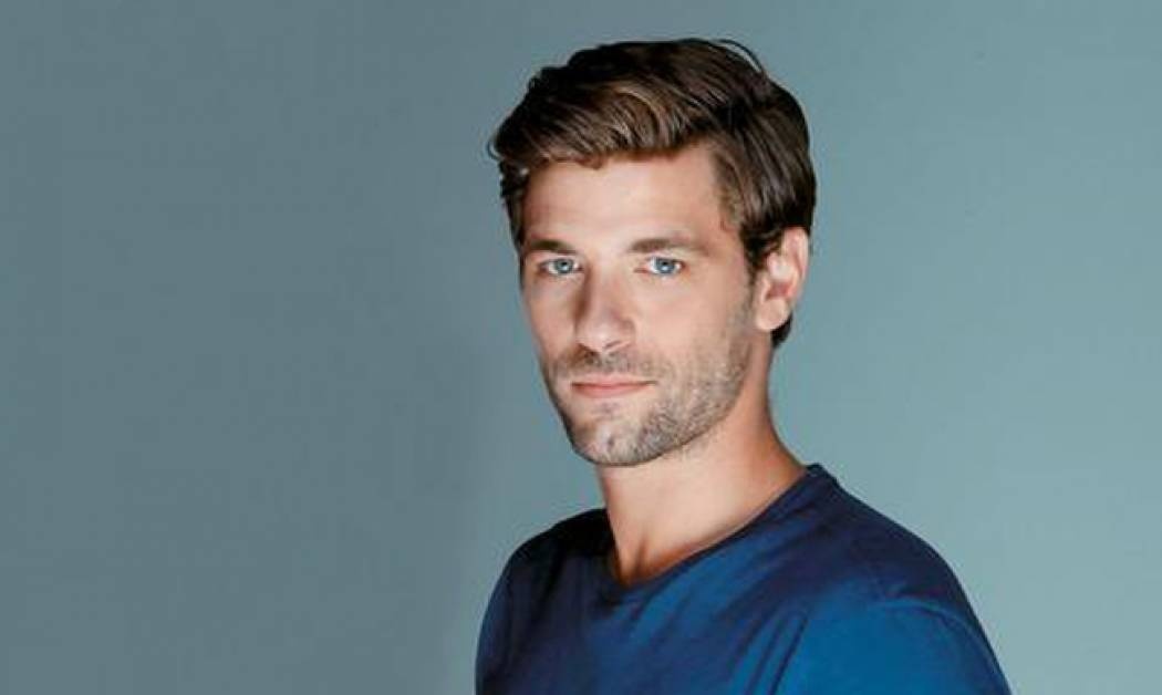 Αποστόλης Τότσικας: Μιλάει πρώτη φορά για τα νεογέννητα παιδιά του και συγκινεί