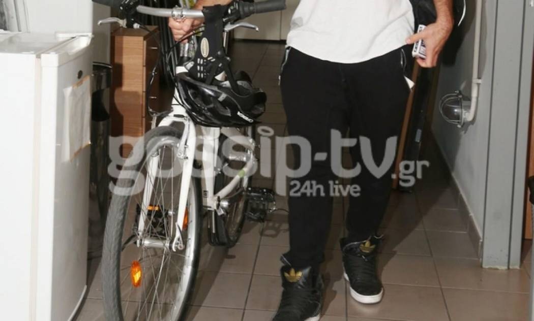 «Έχω το όνειρό μου, το ποδήλατό μου…και πάω με αυτό στο θέατρο!»