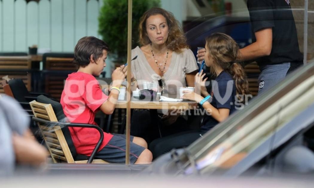 Ιωάννα Σουλιώτη: Βόλτα με τα παιδιά της