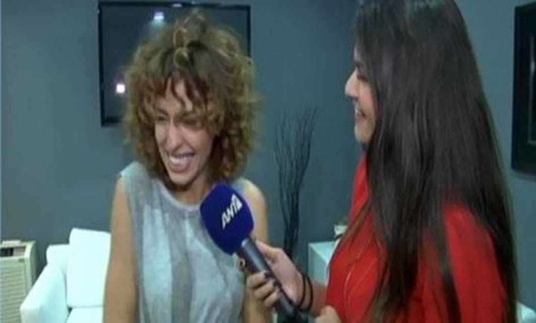 Ελένη Φουρέιρα: Δείτε τι συνέβη την ώρα που έδινε συνέντευξη!