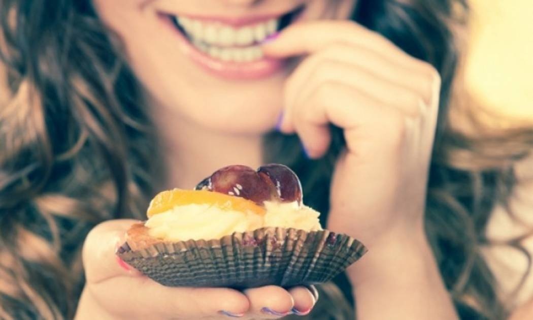 Τα κιλά του χειμώνα: Δείτε γιατί έχουμε την εποχιακή επιθυμία για γλυκό