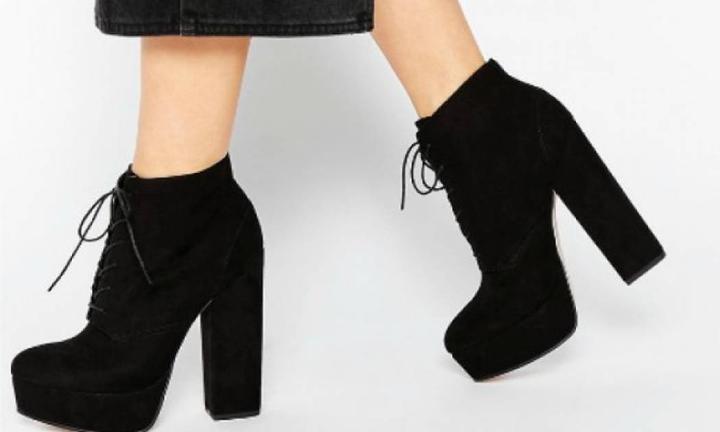 Πώς μπορώ να φορέσω τα ψηλοτάκουνα μποτάκια για βραδινή έξοδο;