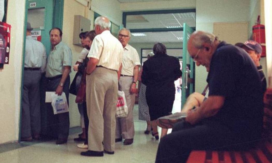 Ρήτρα ηλικίας στις περικοπές συντάξεων