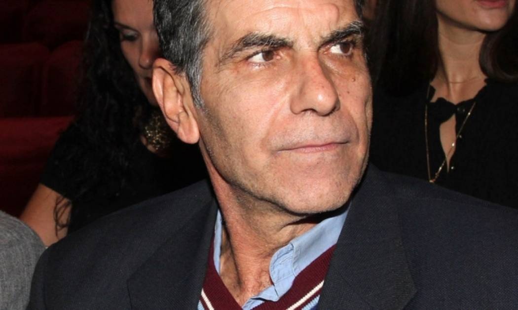 Γιάννης Μπέζος: «Τα ομόφυλα ζευγάρια δεν πρέπει να κάνουν παιδιά»