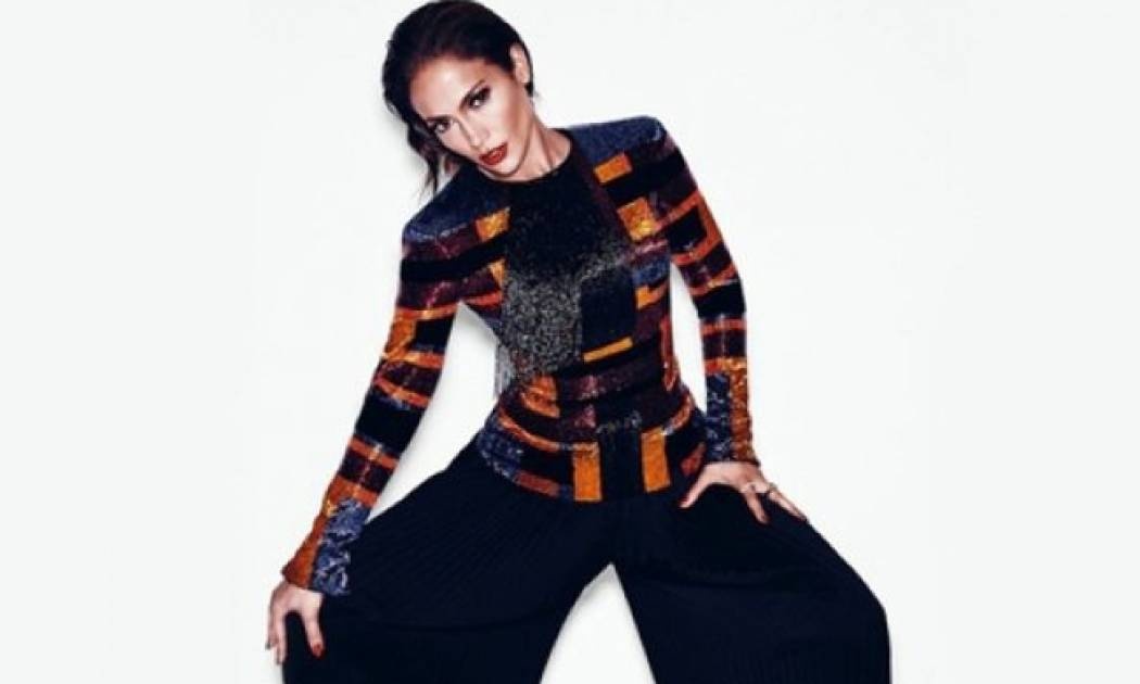 Η Jennifer Lopez μας προκαλεί με αυτές τις φωτογραφίες, αλλά δε θα τη μισήσουμε!