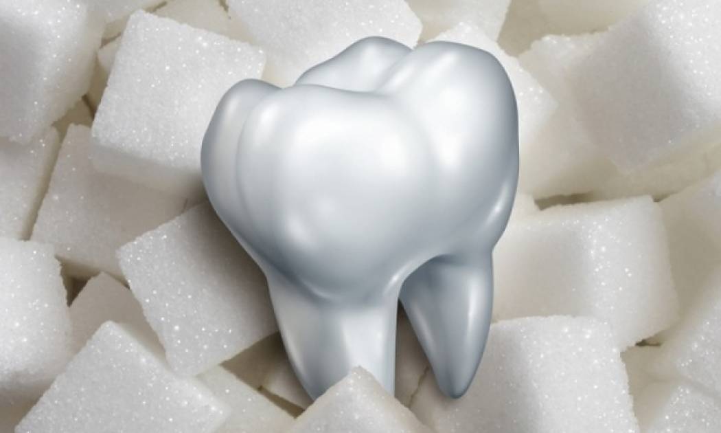 Πόση ζάχαρη μπορείτε να τρώτε για να μην χαλάσετε τα δόντια σας
