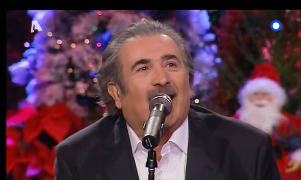 Ο Λαζόπουλος επέστρεψε με το «Τσαντίρι» και είχε κέφια