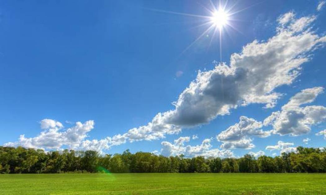 Με ήλιο και τοπική συννεφιά η τελευταία Κυριακή του 2015 (pics)