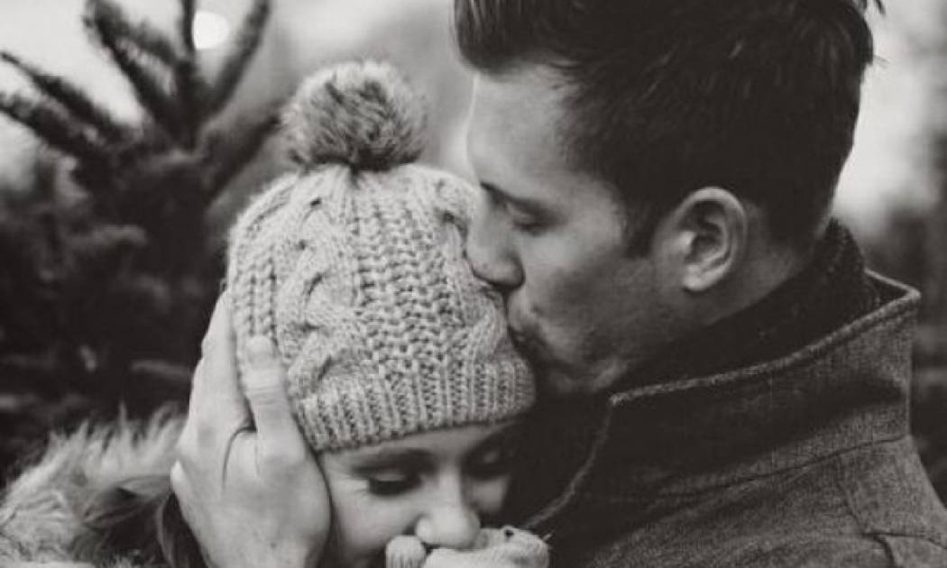 Όταν ένας άντρας ερωτεύεται: Αυτά είναι τα βασικά σημάδια για να το καταλάβεις