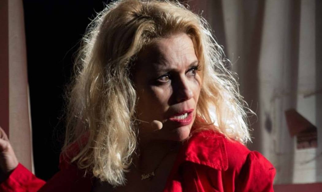 Ο απολογισμός της Μιχαήλ για το 2015: Τα δάκρυα, η απελπισία και ο κύκλος που έκλεισε