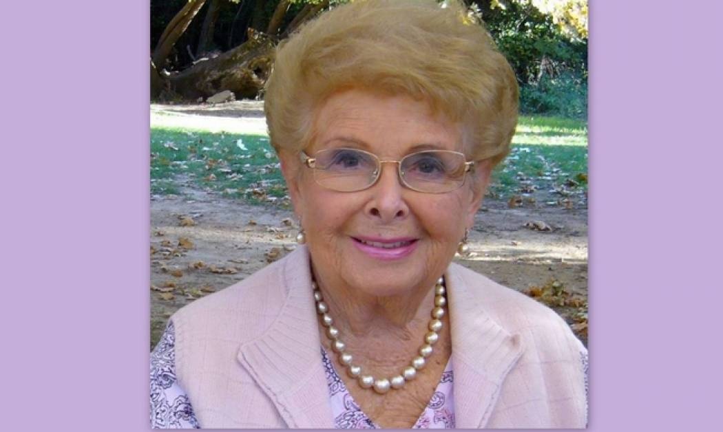 Το συγκινητικό μήνυμα της Βέφας: «Η νέα χρόνια ν' απαλύνει τον πόνο, να γιατρέψει τις πληγές»