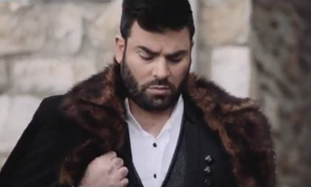 Παντελής Παντελίδης: Στάσου... μύγδαλα