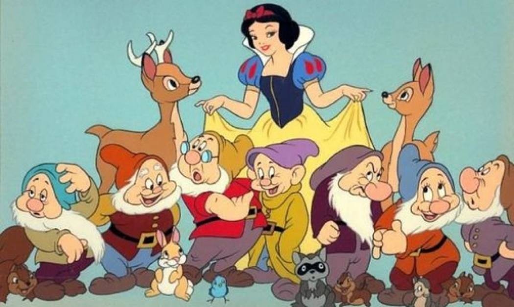 Διαβάστε το λόγο που το παραμύθι «Η χιονάτη και οι επτά νάνοι» αποσύρθηκε από βιβλιοθήκη σχολείου