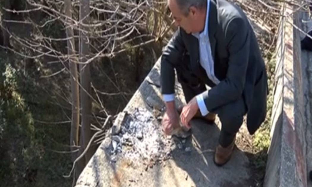 Έκλεισαν τον δρόμο στον Παντελίδη;