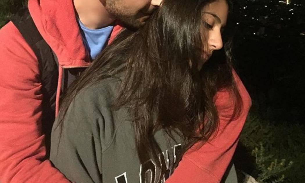 Αγκαλιά στον Λυκαβηττό με την κόρη του…