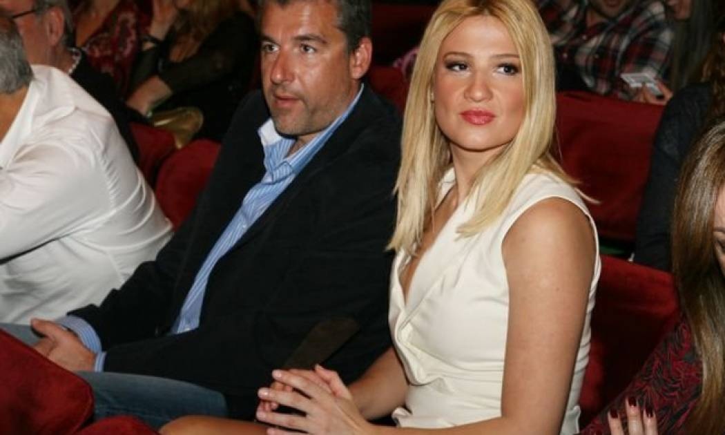 «Ο Λιάγκας έγινε κλητήρας της Σκορδά. Έγινε δηλαδή δευτεράτζα της Φαίης»