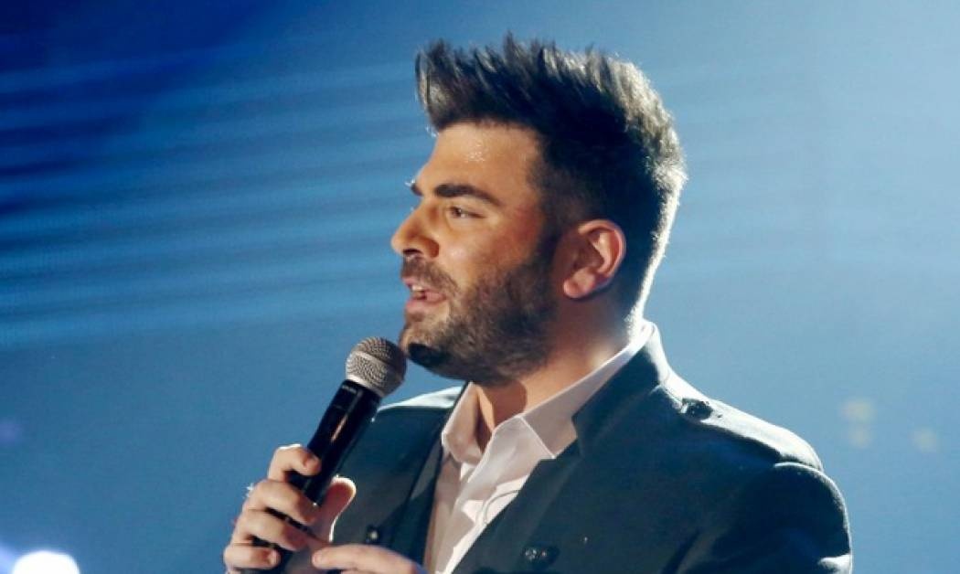 Η συγκινητική αφιέρωση για τον Παντελίδη στην εκπομπή, «Στην υγειά μας ρε παιδιά»